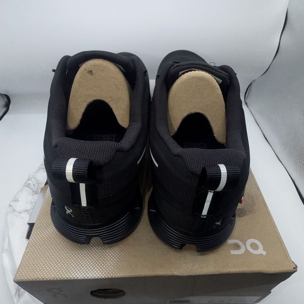 ON CLOUD Cloud 5 Waterproof All Black Sneakers-8.5 NEW! - Picture 3 of 10